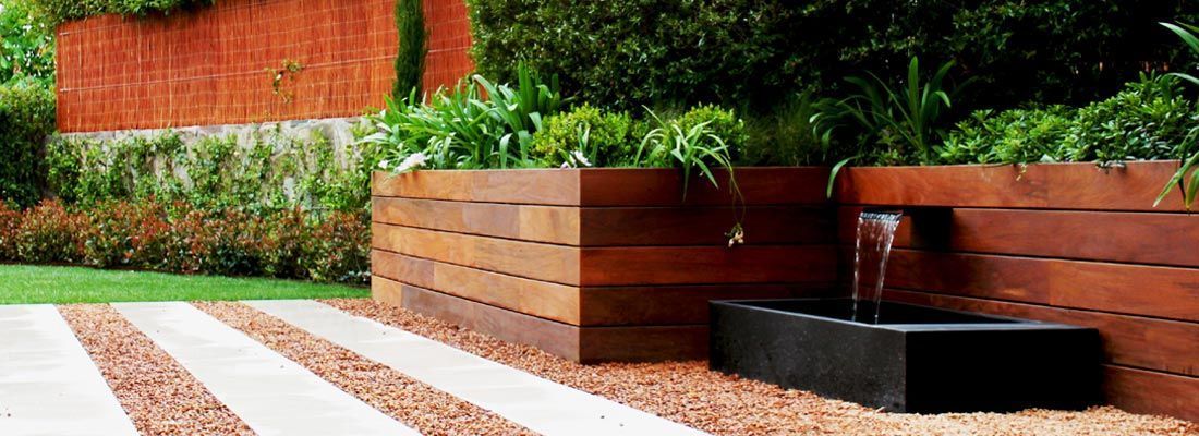 Jardín privado en Madrid foto de fuente