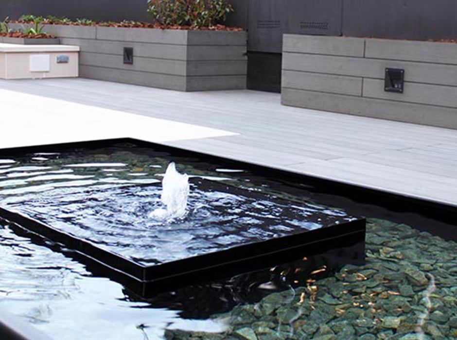 Fuente de jardín corporativo