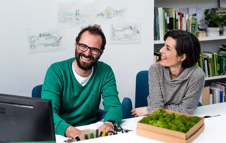 Javier y Andrea Paisajistas en La Habitación Verde
