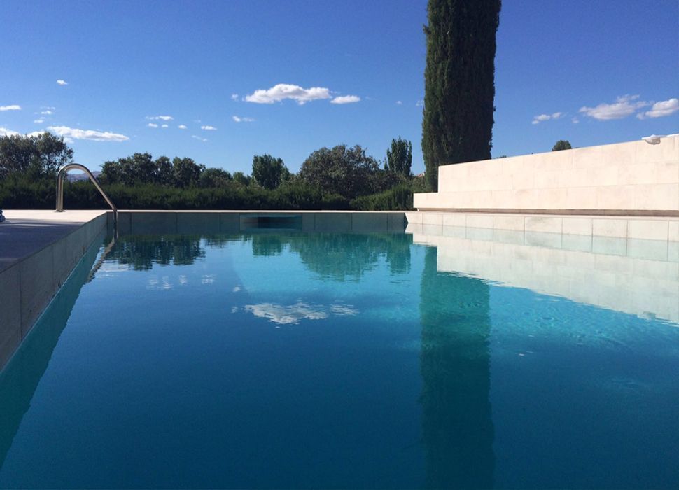 Piscina de diseño en Madrid